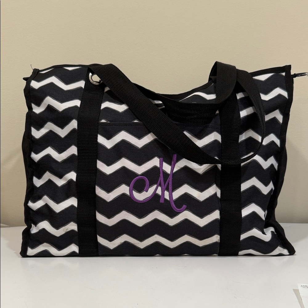 *NEW - Thirty-One Black and White Chevron Tote with Purple Embroidered Purple M